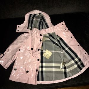 INFANT BURBERRY RAIN COST